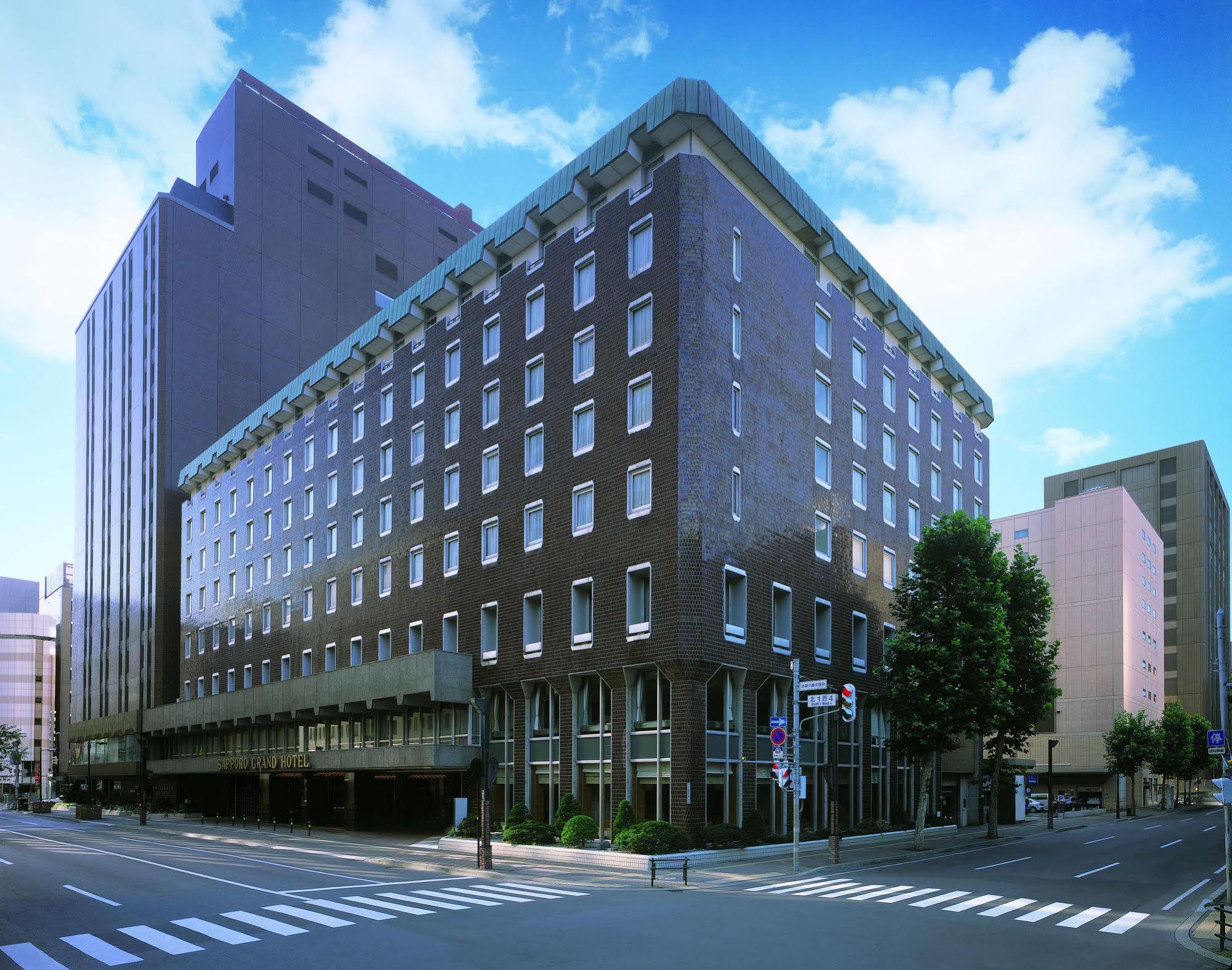 Sapporo Grand Hotel Exterior foto